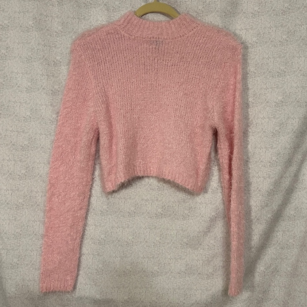 Wild Fable Cropped Fuzzy Pink Sweater (Med)